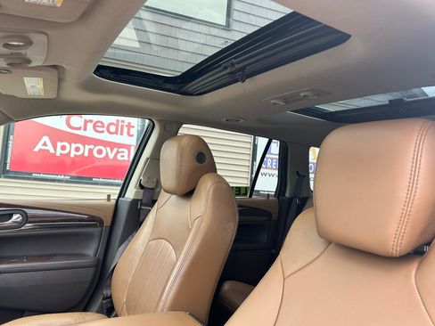 Used 2017 Buick Enclave Leather w/ Enclave Bronze Edition image 19