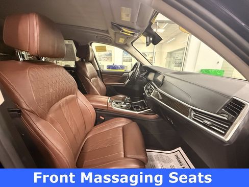 Used 2020 BMW X7 xDrive40i w/ Executive Package image 11
