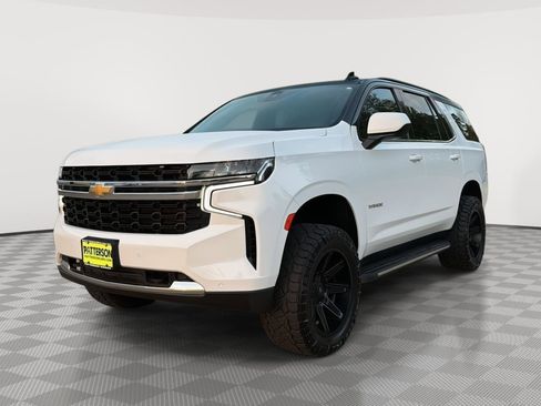 Used 2022 Chevrolet Tahoe LS w/ Max Trailering Package image 4