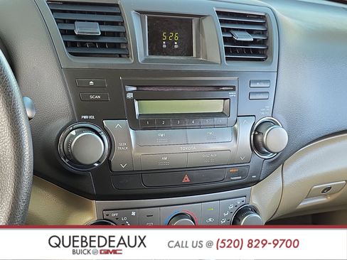 Used 2010 Toyota Highlander 4WD image 17