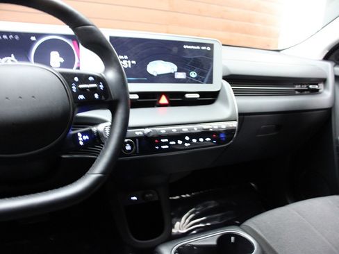 Used 2024 Hyundai Ioniq 5 SEL image 25