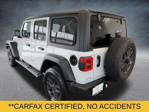 Used 2024 Jeep Wrangler Sport S image 6