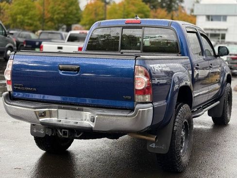 Used 2015 Toyota Tacoma 4x4 Double Cab w/ TRD Off-Road Package image 5
