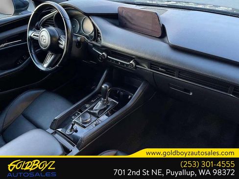 Used 2021 MAZDA MAZDA3 s image 19