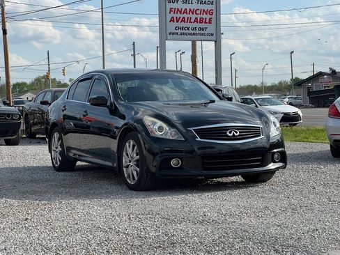 Used 2011 INFINITI G37 x Sedan w/ Premium Pkg image 1
