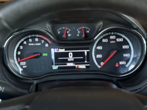 Used 2017 Chevrolet Cruze LT w/ Sun And Sound Package image 26