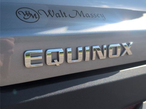 Used 2025 Chevrolet Equinox LT FWD image 6