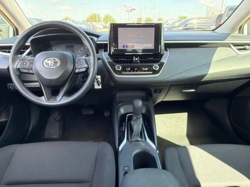 Used 2024 Toyota Corolla LE FWD image 19