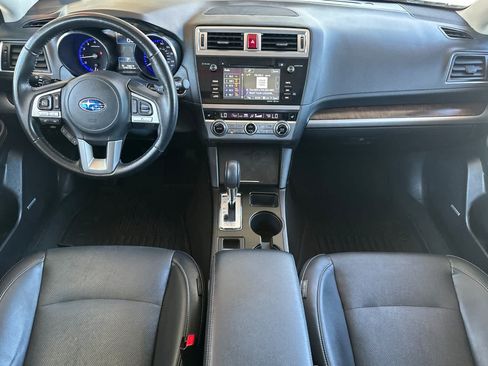 Used 2015 Subaru Outback 2.5i Limited AWD/4WD image 3