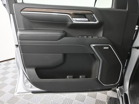 Used 2022 Chevrolet Silverado 1500 RST image 18