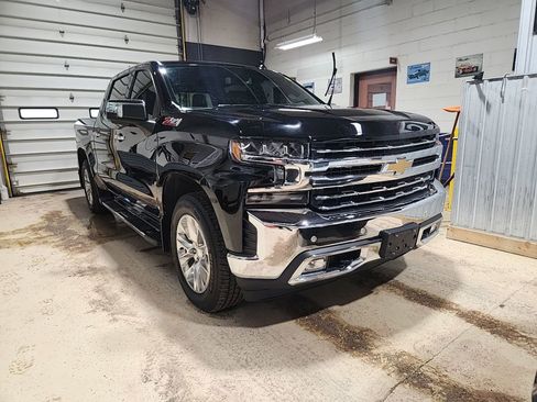 Used 2020 Chevrolet Silverado 1500 LTZ image 5