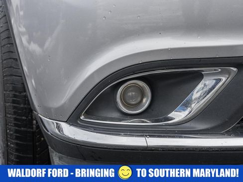 Used 2016 Dodge Durango Limited w/ Nav & Power Liftgate Group image 15