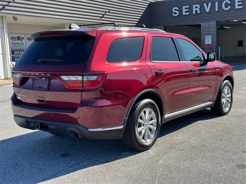 Used 2022 Dodge Durango SXT w/ Trailer Tow Group IV image 3