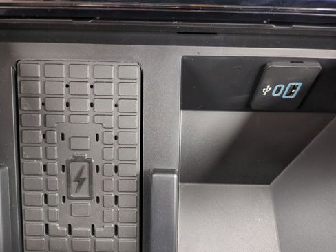 New 2026 Ford F350 Lariat w/ Black Appearance Package image 22