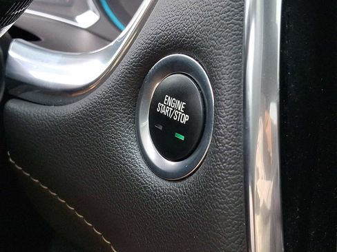 Used 2023 Chevrolet Traverse LT w/ LT Premium Package image 23