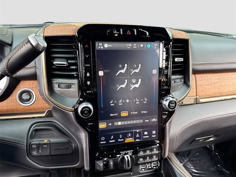 Used 2024 RAM 3500 Limited w/ Safety Group image 20