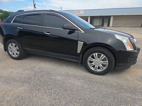 Used 2016 Cadillac SRX Luxury w/ Driver Awareness Package AWD/4WD image 12