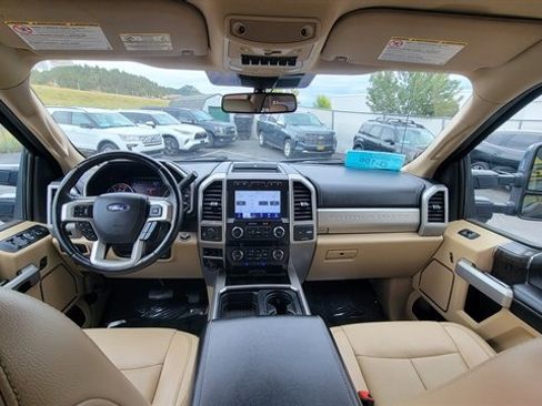Used 2021 Ford F250 Lariat w/ Lariat Ultimate Package image 23