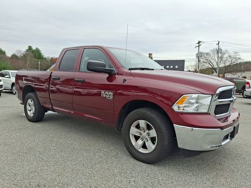 Used 2024 RAM 1500 Classic SLT image 1