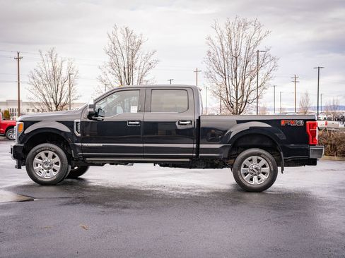 Used 2019 Ford F250 Platinum w/ Platinum Ultimate Package image 11
