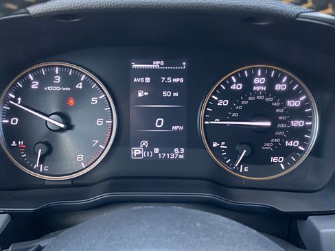 Used 2024 Subaru Crosstrek 2.5i Wilderness w/ Crosstrek Mirror Package image 17