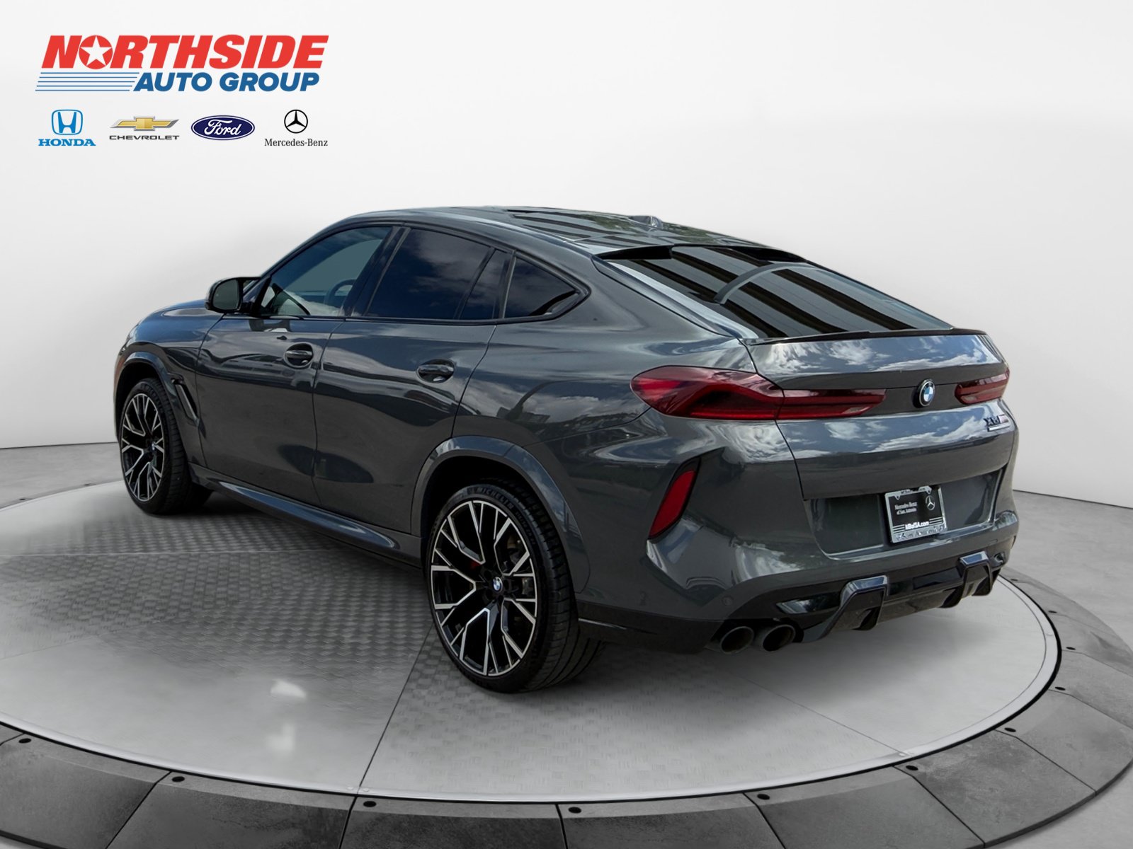 Used 2025 BMW X6 M Competition w/ Executive Package AWD/4WD image 5