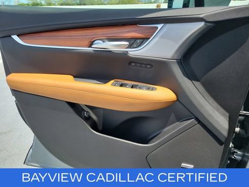 Used 2024 Cadillac XT5 Premium Luxury w/ Technology Package FWD image 19