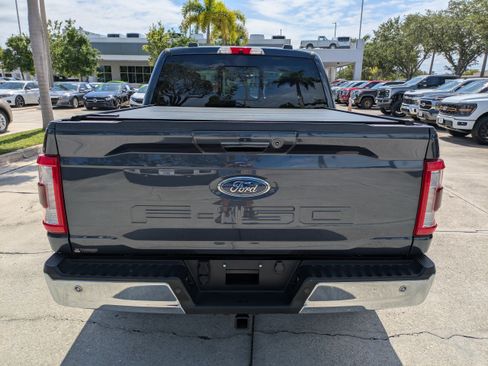 Used 2021 Ford F150 Lariat w/ Equipment Group 502A High AWD/4WD image 5