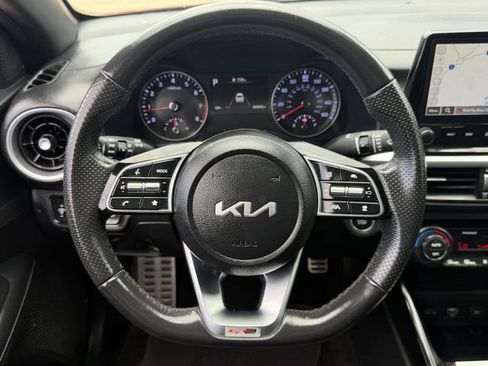 Used 2024 Kia Forte GT-Line w/ GT-Line Premium Package FWD image 13