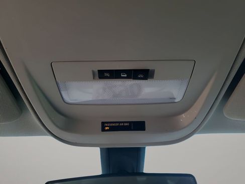 Used 2021 Chevrolet Colorado W/T w/ WT Convenience Package image 38