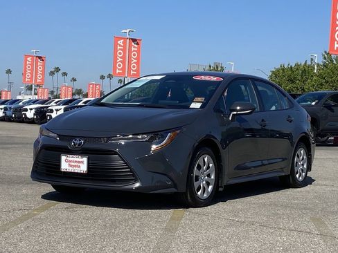 Certified 2026 Toyota Corolla LE image 38