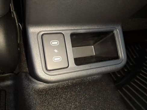 Used 2025 Kia K4 GT-Line Turbo image 10