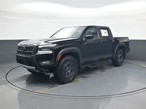 New 2026 Nissan Frontier PRO-4X w/ Pro-4x Convenience Package image 3