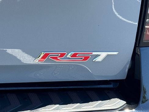 Used 2025 Chevrolet Silverado EV RST AWD/4WD image 12