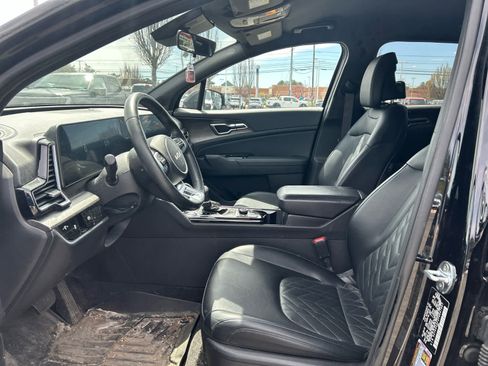 Used 2023 Kia Sportage X-Line AWD/4WD image 10