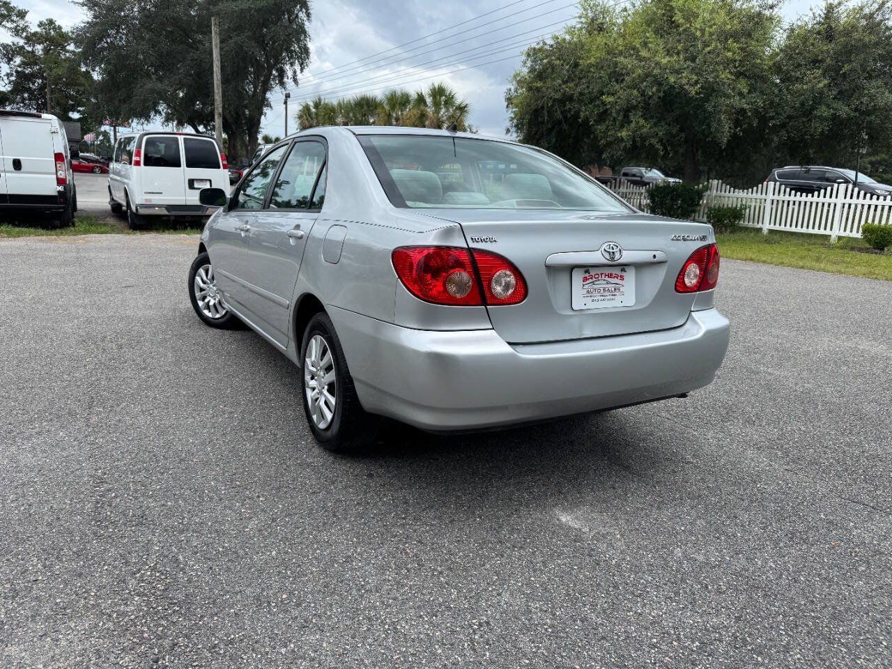 Used 2005 Toyota Corolla LE FWD image 31
