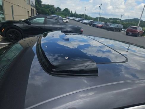Used 2019 Honda Accord EX-L image 3