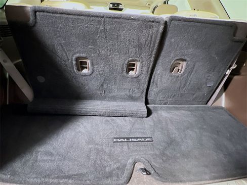 Used 2021 Hyundai Palisade Calligraphy image 28