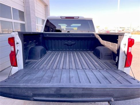 Used 2022 Chevrolet Silverado 1500 RST image 23
