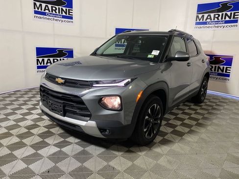 Used 2023 Chevrolet TrailBlazer LT w/ Convenience Package AWD/4WD image 14