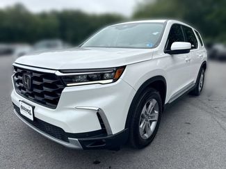 Used 2025 Honda Pilot EX-L video 1