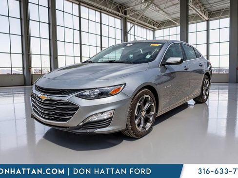 Used 2024 Chevrolet Malibu LT FWD image 31