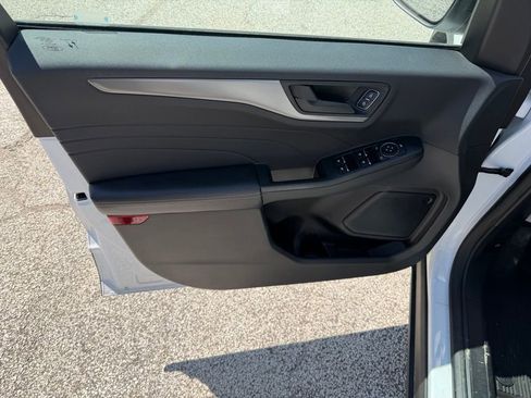 Used 2023 Ford Escape Active w/ Tech Pack #1 image 15