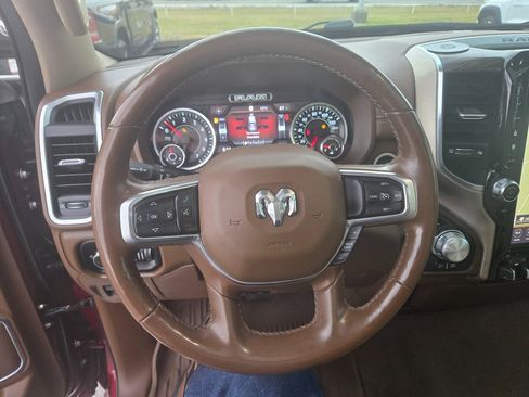 Used 2019 RAM 1500 Laramie image 11