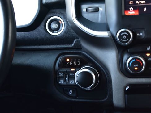 Used 2022 RAM 1500 Big Horn AWD/4WD image 36