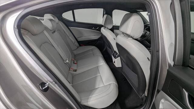 Used 2023 Genesis G70 2.0T RWD image 21