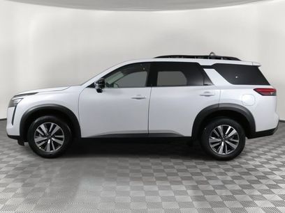 New 2026 Nissan Pathfinder SL