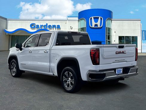 Used 2026 GMC Sierra 1500 SLT RWD image 4