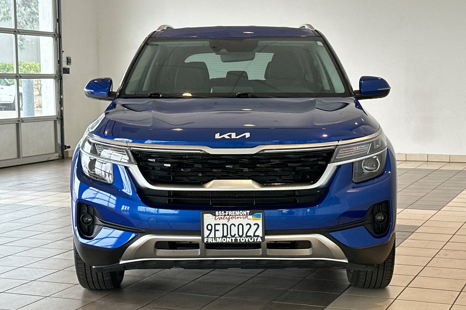 Used 2023 Kia Seltos S FWD image 9