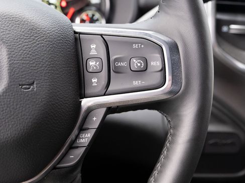 Used 2024 RAM 2500 Laramie w/ Night Edition image 8